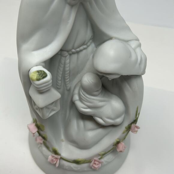 Touch Of Rose" By Roman Holy Family Bisque Music Box Light Porcelain - Picture 3 of 13